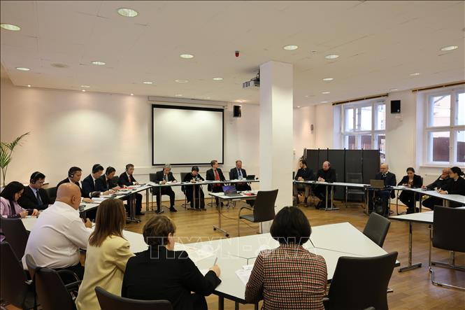 Đối thoại chính sách - kênh hợp tác hữu hiệu giữa Đảng Cộng sản Việt Nam và Đảng Cánh tả Đức